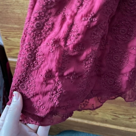 REPOSH: American Eagle Red Tank Top - Picture 4 of 8